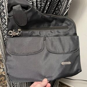 TRAVELON ANTI-THEFT Gray crossbody Bag New!